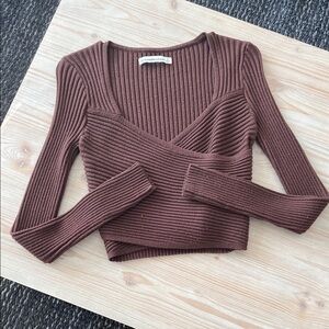 Abercrombie & Fitch Long Sleeve Sweater Top